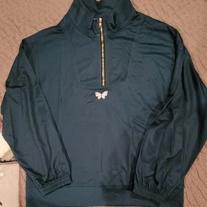 Women's half zip sweatshirt